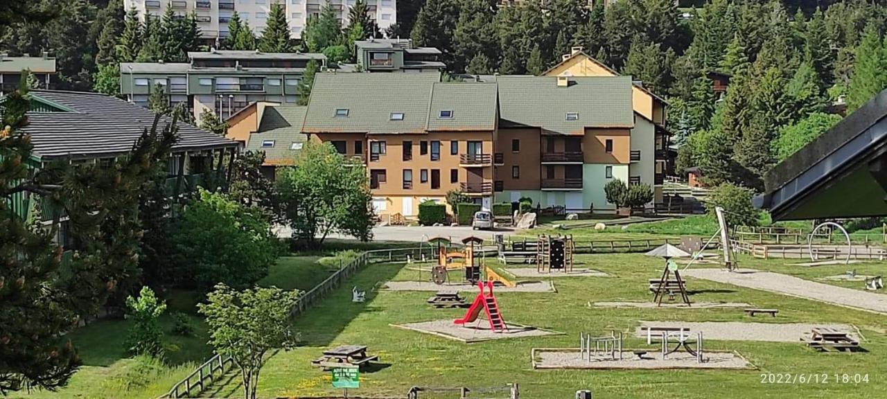 Apt Confortable Au Pied Des Pistes Et De La Foret Bolquere Pyrenees 2000 Exteriér fotografie